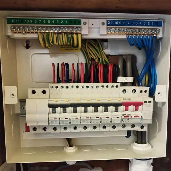 Inspection of an installation during an EICR